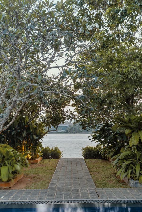 Villa Republic, Bentota Алутгама Экстерьер фото